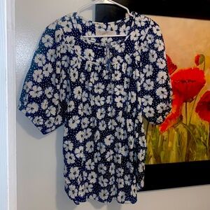 Loft floral short sleeve blouse